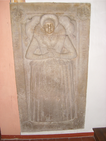 Grabplatte der Anna Veronika v. Westernach